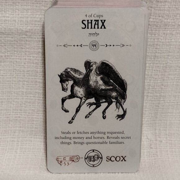 Occult Tarot - Picture 9 of 14